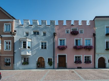 Bruneck: hiking, skiing, shopping, and more Bruneck: hiking, skiing, shopping, and more